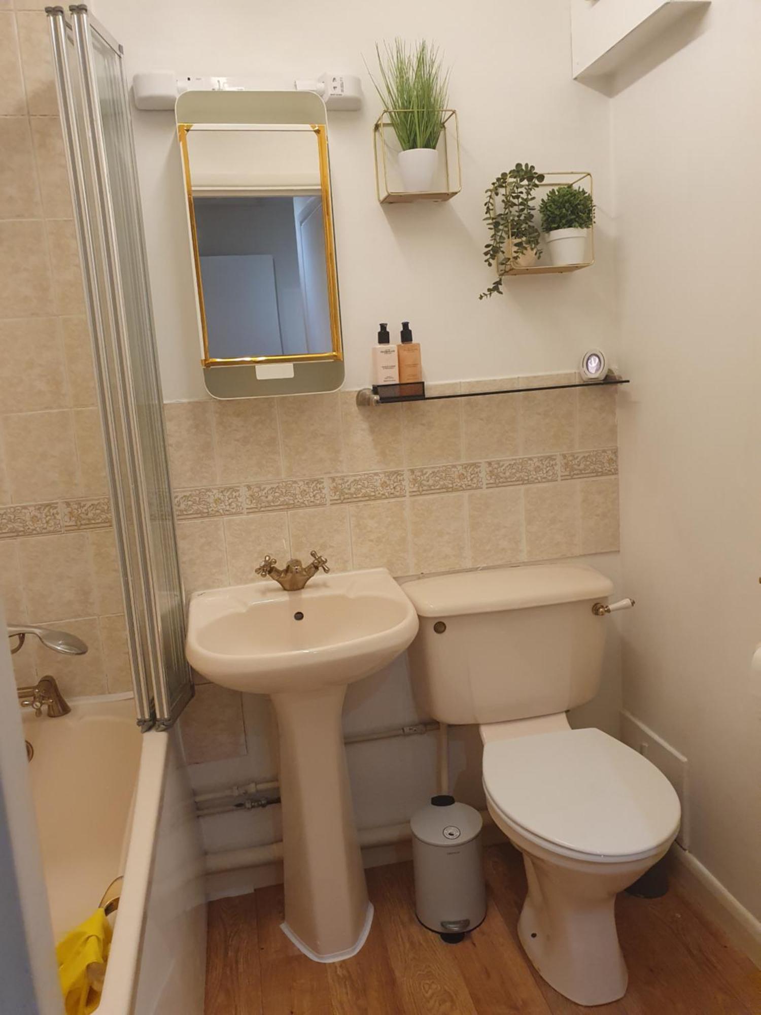 Lovely 1Bedrood Apartment Guildford Eksteriør bilde