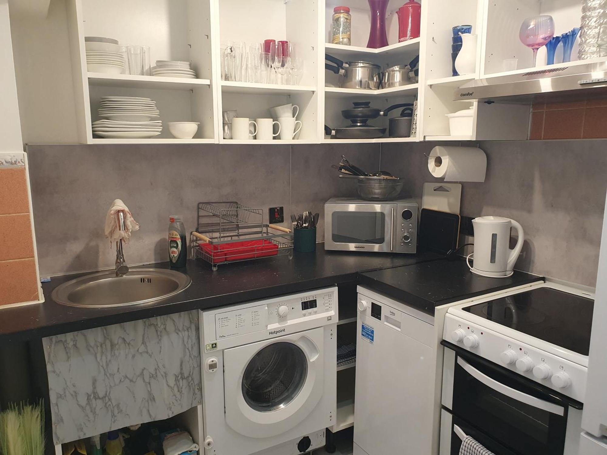 Lovely 1Bedrood Apartment Guildford Eksteriør bilde