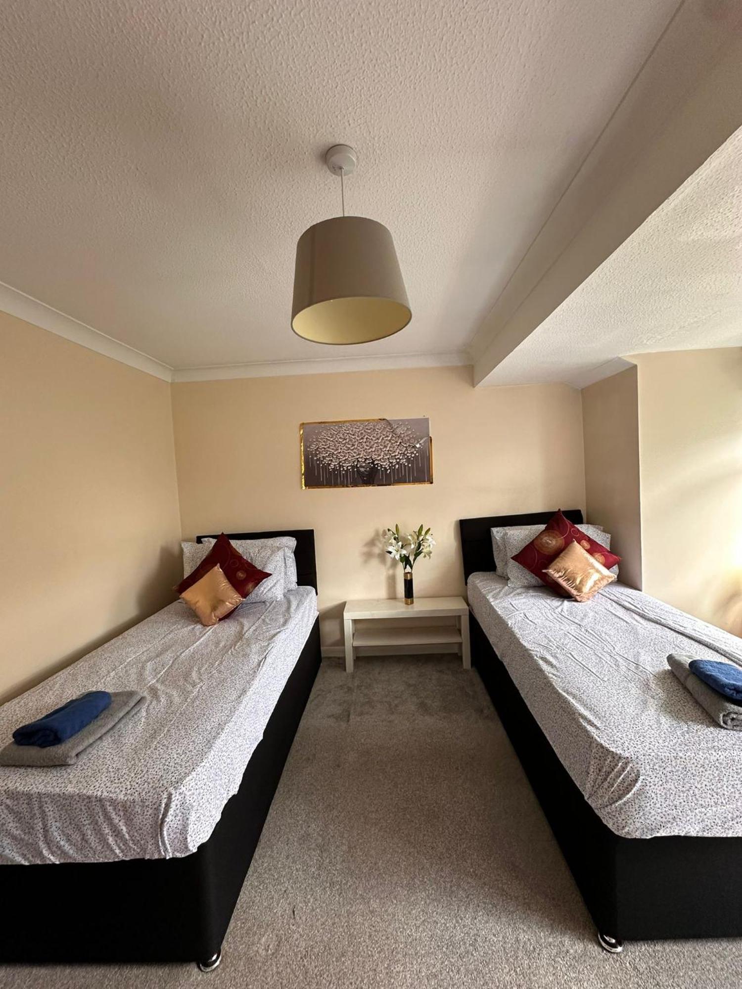 Lovely 1Bedrood Apartment Guildford Eksteriør bilde